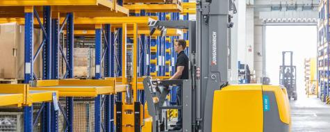 Оснащение складского комплекса от А до Я Оснащение складского комплекса от А до Я